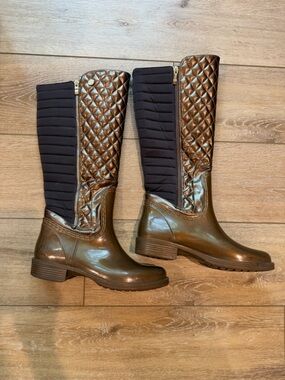 Posh Wellies Metallic Brown Quilted Boots with Brown Panel size 8.5 or EU 39